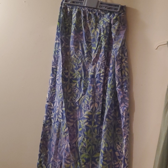 Size large Very Vineyard great condition maxi skir - Picture 2 of 4